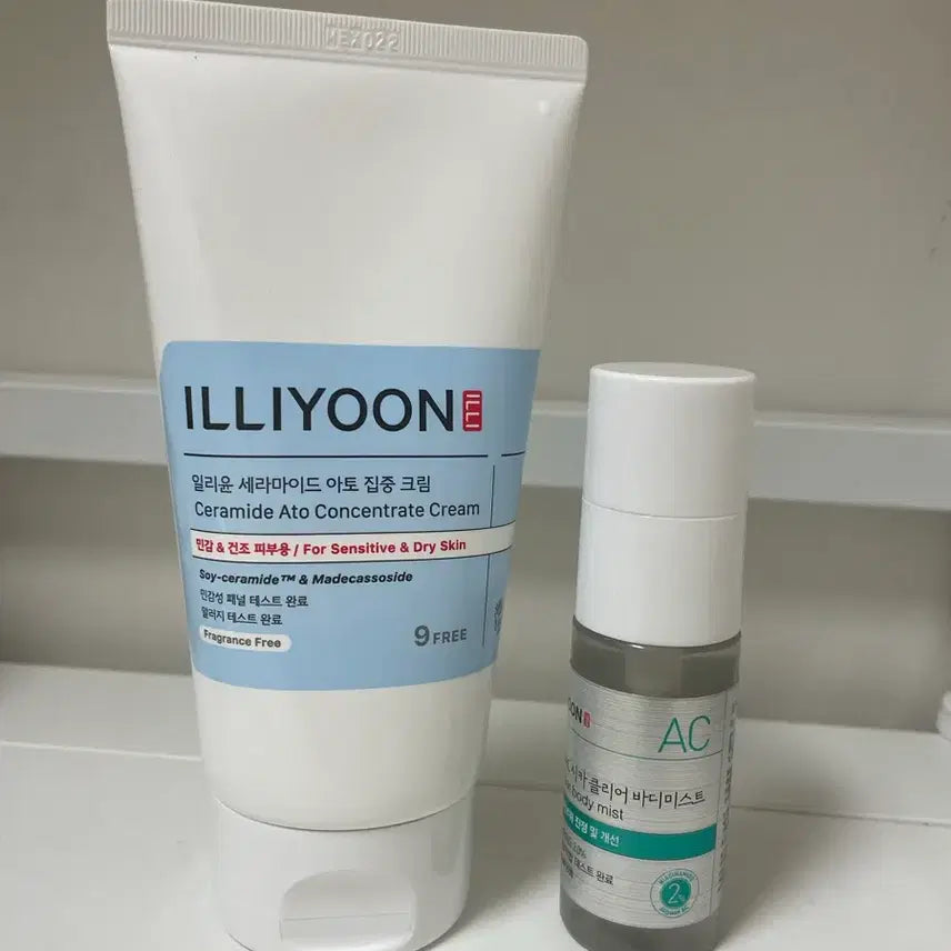 [BUNJANG] Illyoon Ceramide Ato Concentrate Cream 150ml + Cica Clear Body Mist 30ml Bundle Set / 일괄)일리윤 세라마이드 아토 집중 크림 150ml+시카 클리어 바디미스트 30ml