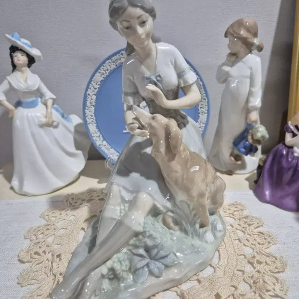 [BUNJANG] Yadoranawo Girl and Dog Figurine / 야드로 나오 강아지와소녀