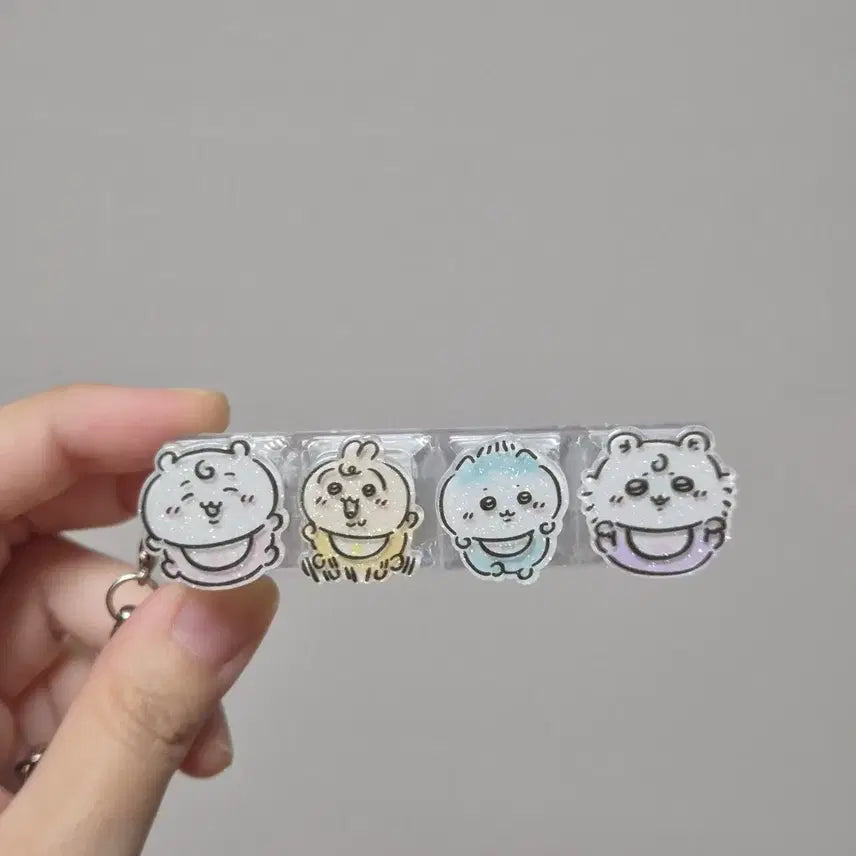 [BUNJANG] Cheekawa 4-Keycap Keychain / 먼작귀 치이카와 4구 키캡 키링