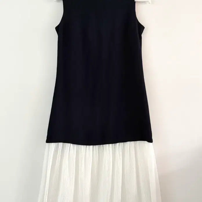 [BUNJANG] Love so much Navy Color Block Pleated Sleeveless Long Dress / 러브쏘머치 네이비 배색 플리츠 민소매 롱원피스