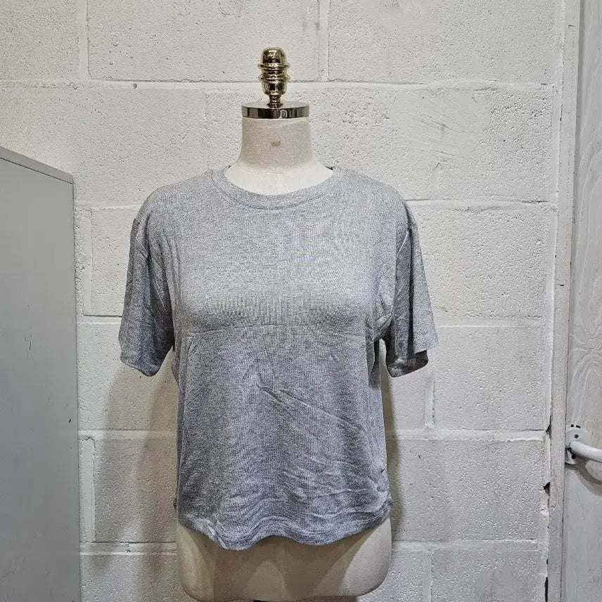 [BUNJANG] Loose Fit Round Neck Short Sleeve T-Shirt - Light Gray / 루즈핏 찰랑한 재질좋은 라운드 반팔- 연그레이