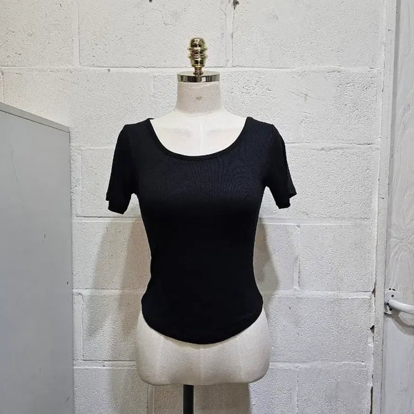 [BUNJANG] Ribbed Round Neck Short Sleeve Top - Black / 밑단u 찰랑한 골지 라운드 반팔- 블랙