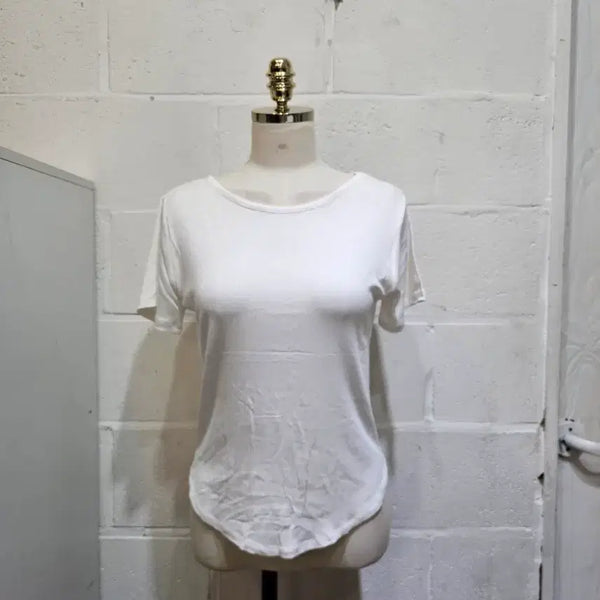 [BUNJANG] Relaxed Fit Ribbed Round Neck Short Sleeve Top - White / 밑단u 여유핏 찰랑한 골지 라운드 반팔- 화이트