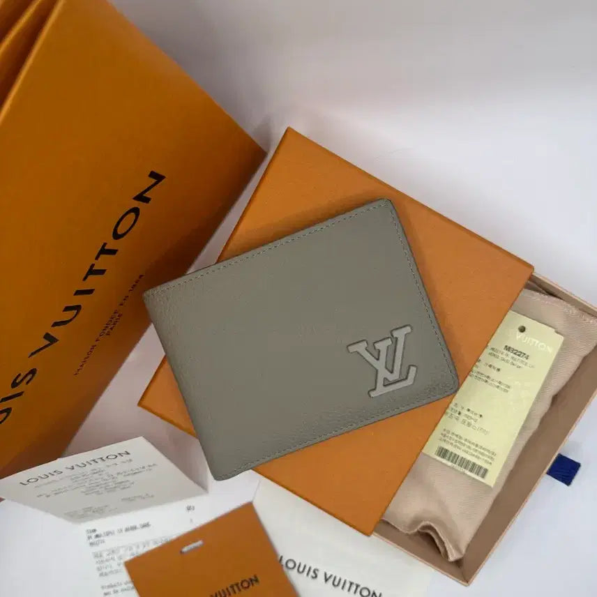 [BUNJANG] Louis Vuitton Aerogram Sand Multiple Wallet / 루이비통 에어로그램 샌드 멀티플 반지갑