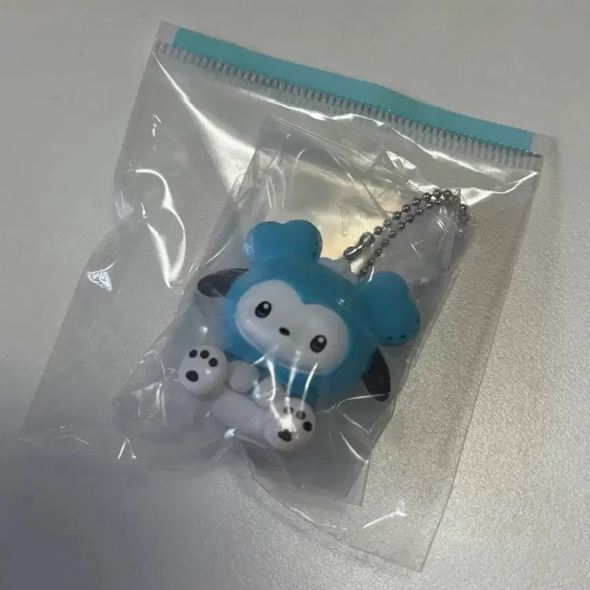 [BUNJANG] Twice Nayeon x Pochacco Collaboration Keyring / 트와이스 나연 라부리 x 포차코 키링