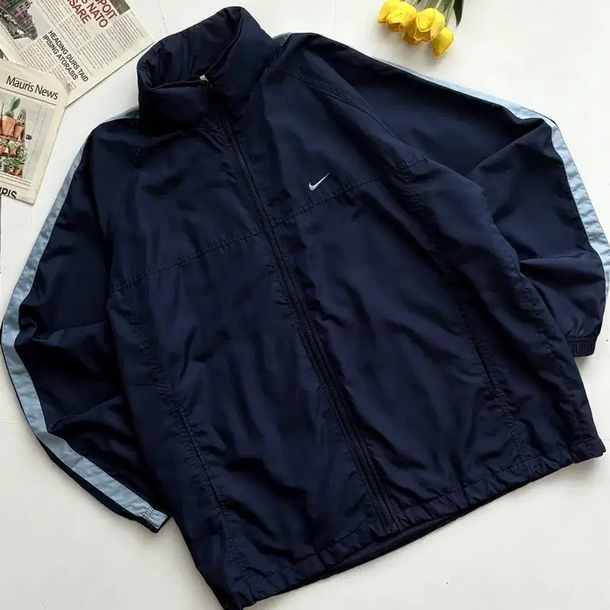 [BUNJANG] Nike Vintage Oversized Sideline Windbreaker / Nike 나이키 빈티지 오버핏 윈드브레이커