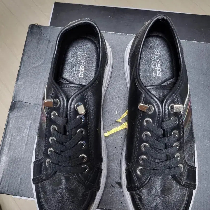 [BUNJANG] SODA Spat Black Sneakers Size 235mm / 소다 슈스파 블랙 스니커즈 235mm 새상품수준