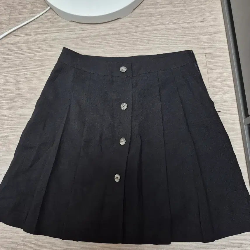 [BUNJANG] MESENSE Black Pleated Mini Skirt with Inner Shorts / MESENSE 검정색 주름 플리츠 스커트 (안에 속반바지)