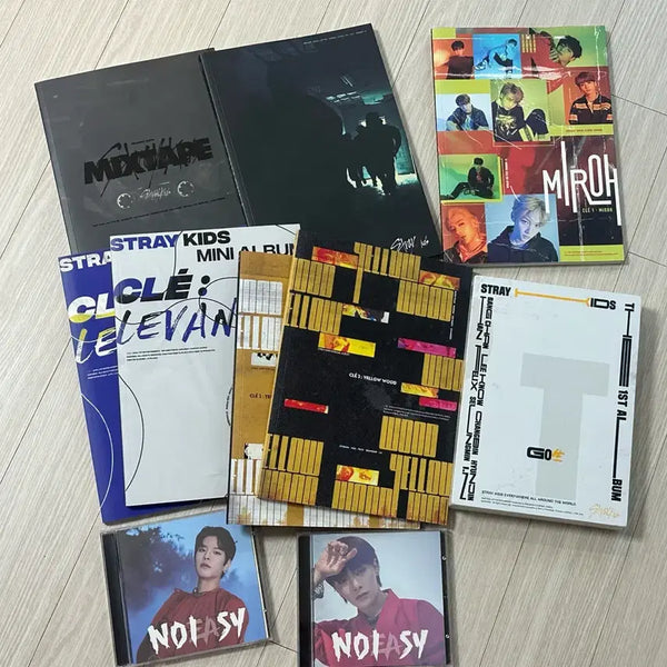[BUNJANG] Stray Kids Japanese NOEASY Unsealed Album Photocard Set (Felix, Seungmin, I.N, Bang Chan, Changbin, Hyunjin, Lee Know, Han) / 스트레이키즈 개봉 앨범 포카 현진 필릭스 승민 리노 방찬 창빈 한 한정반 일본 노이지