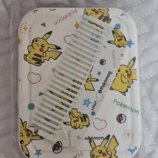 [BUNJANG] Pokemon Pikachu Comb and Mirror Set / 포켓몬 피카츄 빗 세트