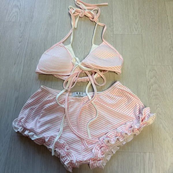 [BUNJANG] Pink Stripe Bikini Set with Frill Detail / 수영복