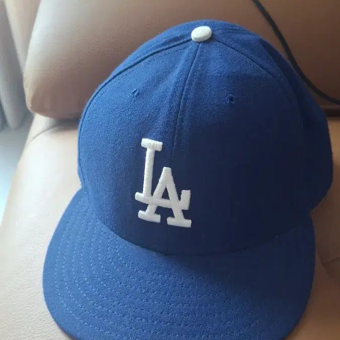 [BUNJANG] New Era LA Dodgers Authentic Cap 7 3/4 (61.5cm) / 뉴에라 LA다저스 어센틱 캡 7과 3/4 사이즈 61.5센티