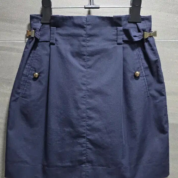 [BUNJANG] Lenibean Gold Ribbon Metal Detail Skirt / 레니본,  골드리본메탈 장식  스커트