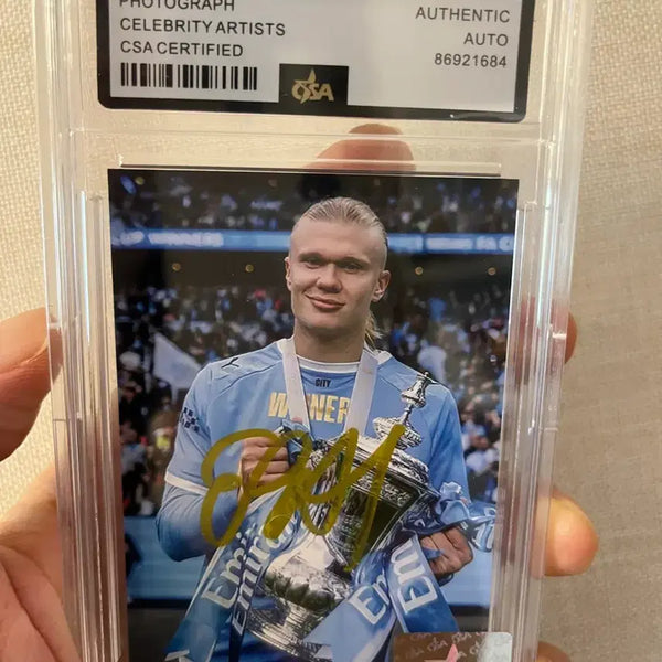 [BUNJANG] Erling Haaland Signed Photocard with CSA Certified Case / 엘링 홀란 친필싸인 포토카드  | CSA 인증 케이스 포함 | 소장용 최상급