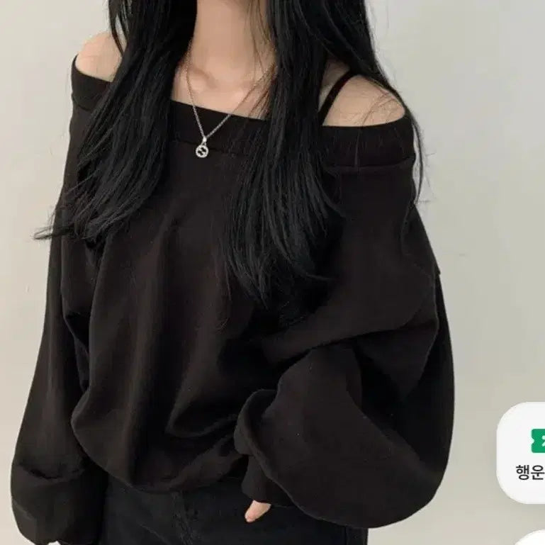 [BUNJANG] Off-Shoulder Boatneck Cropped Balloon Sleeve Sweatshirt / 새상품) 오프숄더 보트넥 크롭 벌룬 맨투맨