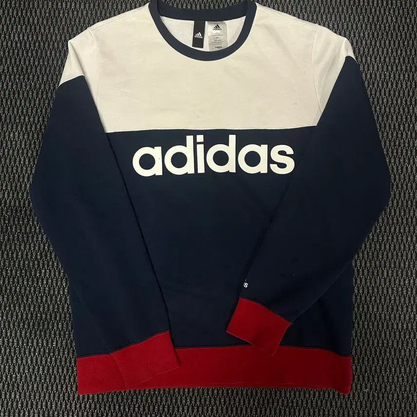 [BUNJANG] Adidas Logo Sweatshirt / 아디다스 맨투맨