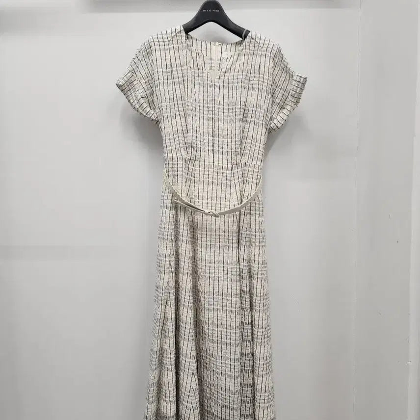 [BUNJANG] MICHAA Sheer-Seersucker Belt Set Dress / [새상품] 미샤 소매롤업 시어써커원단감 벨트셋 원피스 55