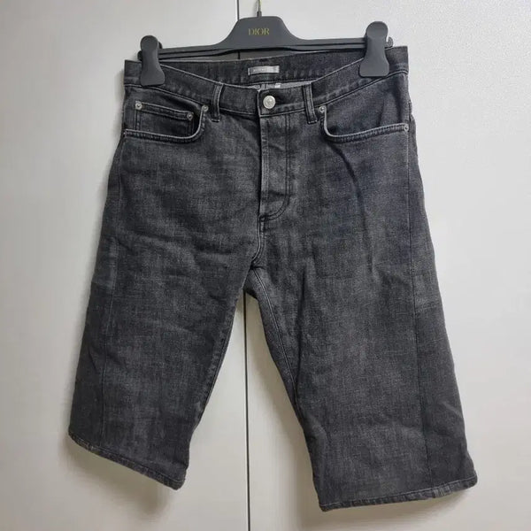 [BUNJANG] Dior Homme Bermuda Black Jeans Shorts / 디올 버뮤다 블랙진 반바지 7부 흑청 팬츠 디올옴므