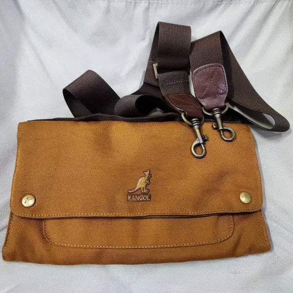 [BUNJANG] Kangol Glamping Cordura Cross Bag Mustard / 캉골 글램핑 KGEB-CB30143 머스터드 코듀라 크로스백