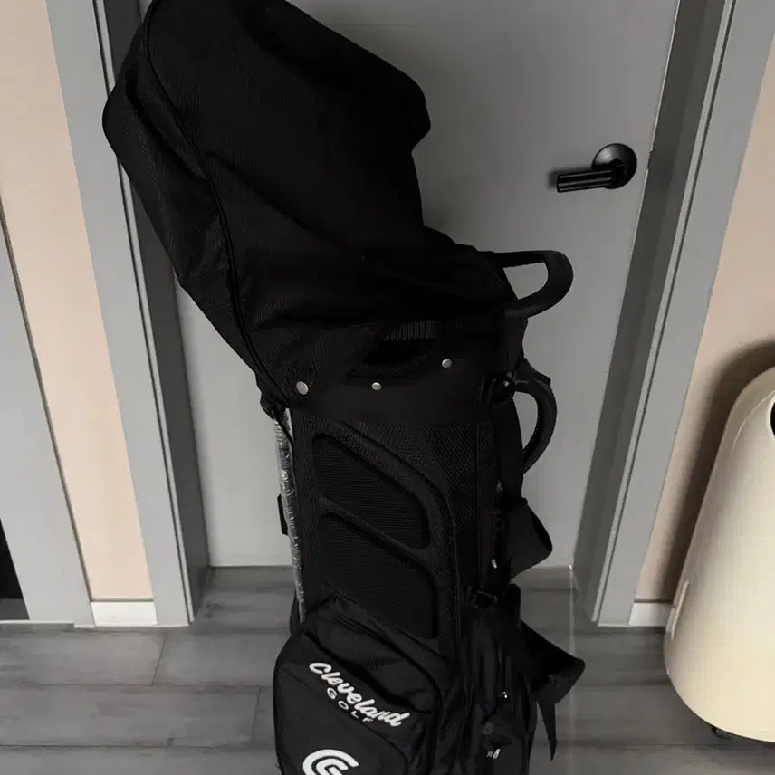 [BUNJANG] Cleveland Golf Stand Bag Black / 클리브랜드 스탠드 골프백 / 캐디백