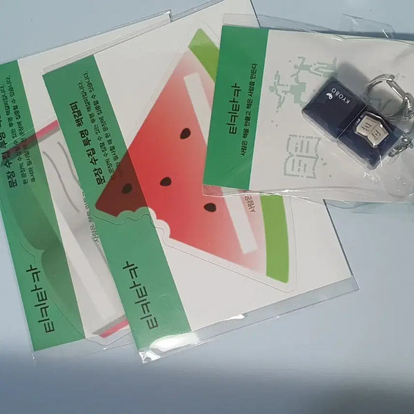 [BUNJANG] Seoul International Book Fair Tikitaka Sentence Collection Transparent Bookmark, Kyobo Bookstore Keycap, Keyring, Typography Addiction Life, Human Declaration Book / 서울국제도서전 티키타카 문장 수집 투명 책갈피 교보문고 키캡 키링 활자중독생활 인간선언 책