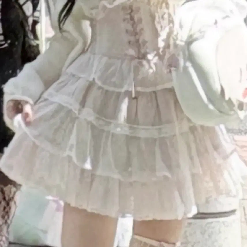 [BUNJANG] LIZLISA Tiered Frill Skirt / 리즈리사 티어드 프릴 스커트