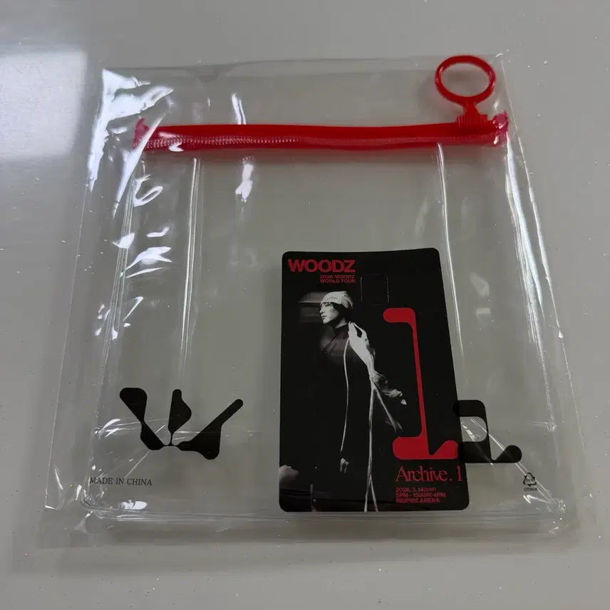 [BUNJANG] WOODZ Archive @in Concert Entrance POB Pouch & Card Sticker Set / (새제품) 우즈 아카이브원 콘서트 특전 파우치
