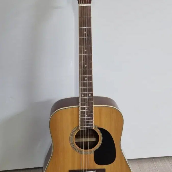 [BUNJANG] Kawazami KD-10 Acoustic Guitar Set / 카와사미 KD-10 어쿠스틱 통기타+소프트케이스+피크