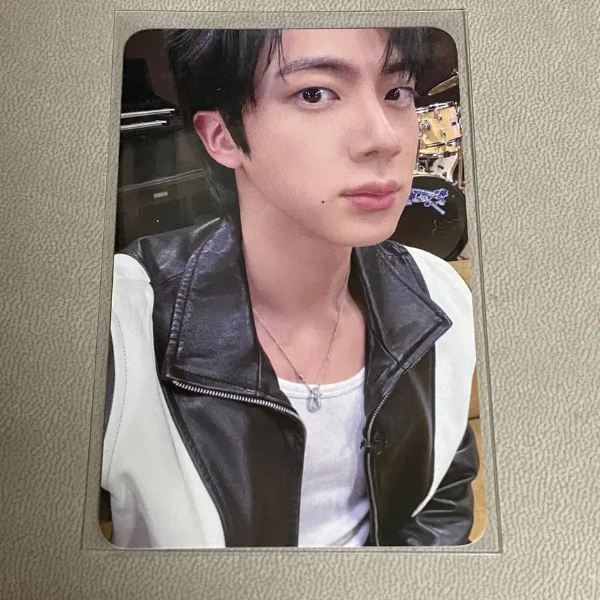 [BUNJANG] BTS Jin Keep Swimming Event Photocard / 방탄 BTS keep Swimming 이벤트 포카 JIN  석진 킵스위밍 양도합니다