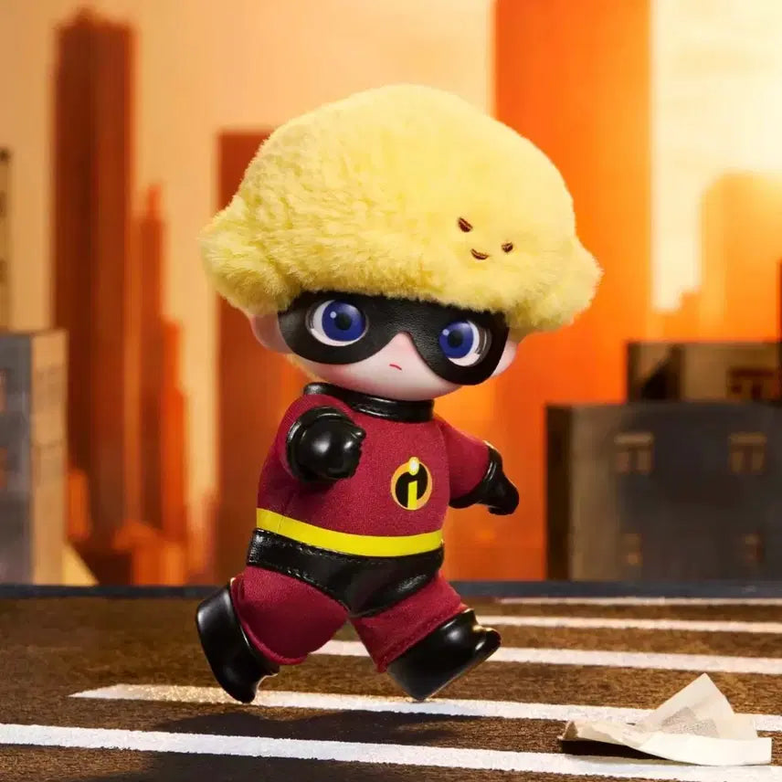 [BUNJANG] Pop Mart DIMOO World x Pixar Series Dash Parr Doll Keychain (New) / (새상품) 팝마트 디무 월드 x 픽사 시리즈 인형 키링(Dash Parr)