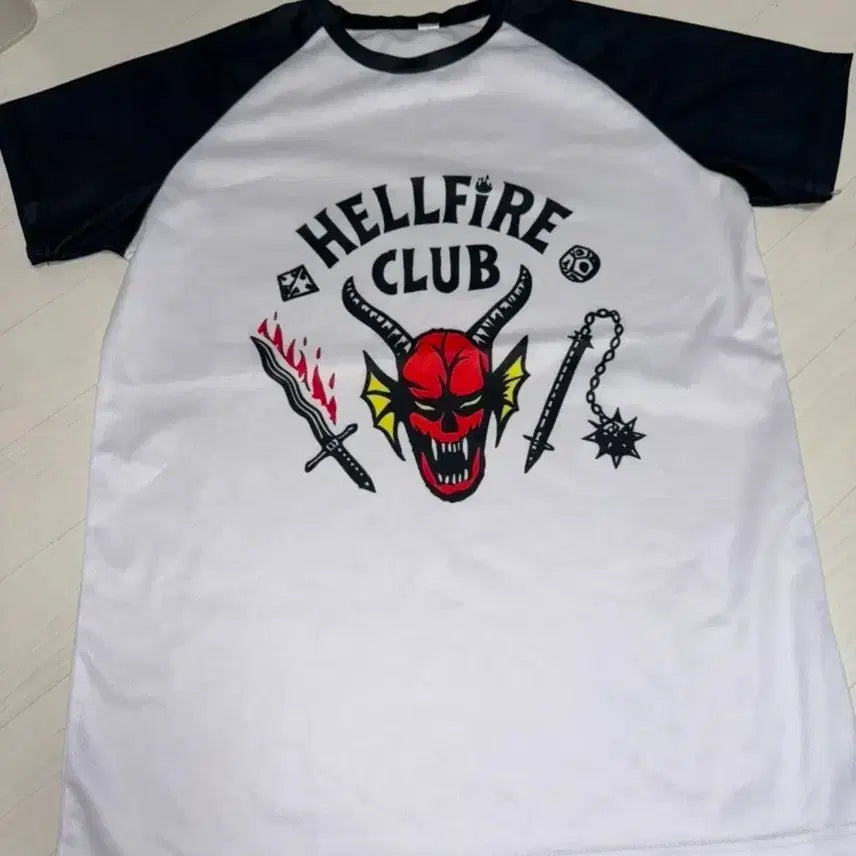 [BUNJANG] Hellfire Club T-Shirt / 헬파이어 클럽 반팔 티셔츠
