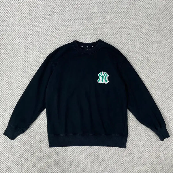 [BUNJANG] MLB New York Yankees Sweatshirt Black Size S / MLB 뉴욕 양키즈 맨투맨 검정색 S(90)