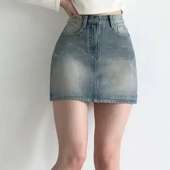 [BUNJANG] Washed Vintage Denim Mini Skirt / [새상품] 워싱 빈티지 데님 미니스커트 / 청치마