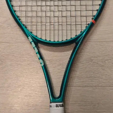 [BUNJANG] Wilson Blade V10 100 285g Tennis Racket / 윌슨 블레이드 V10 100 285g 테니스 라켓