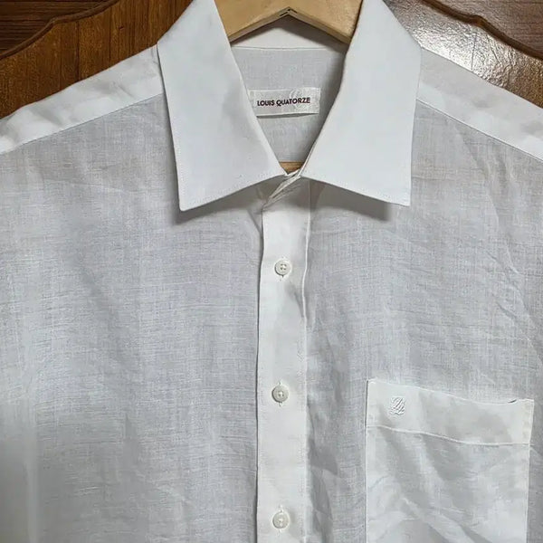[BUNJANG] Louis Quatorze Linen Shirt White XL / 루이까또즈 리넨 셔츠 105 XL 화이트 마 린넨 오버핏 여름 니트 자켓 셔켓 티셔츠 등산 캠핑 골프 무신사