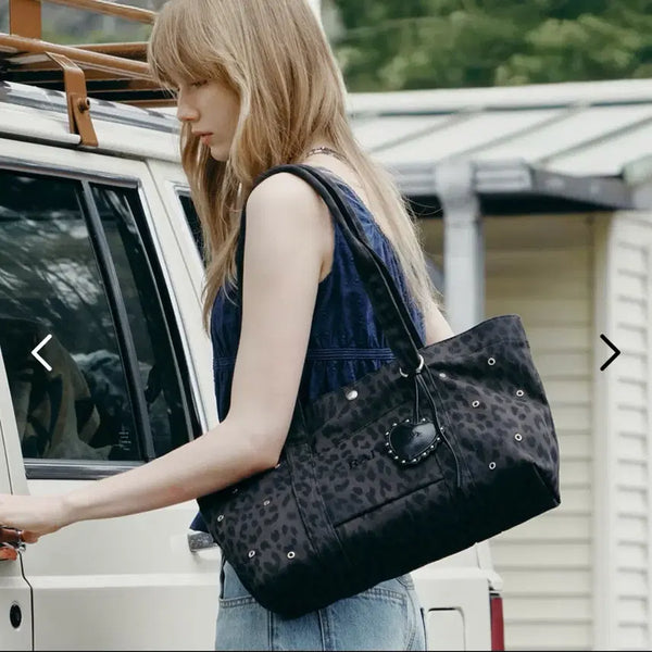 [BUNJANG] RAVE Leo Shoulder Bag / 레이브 Leo Shoulder 레오숄더백