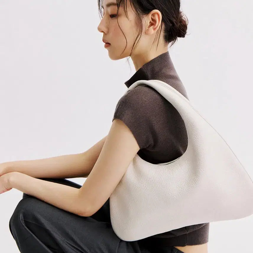 [BUNJANG] Around You Marbel Tote Bag - Cream / 어라운드율 마르벨 토트백 크림컬러