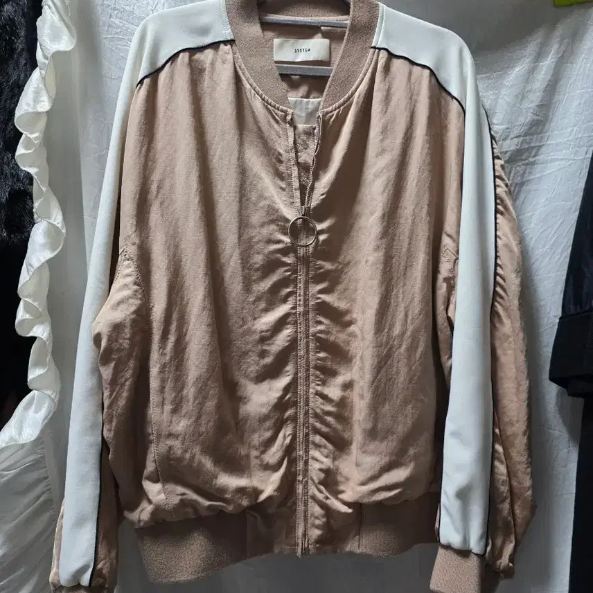 [BUNJANG] System Bomber Jacket Beige White / 시스템 봄버 자켓 베이지 화이트