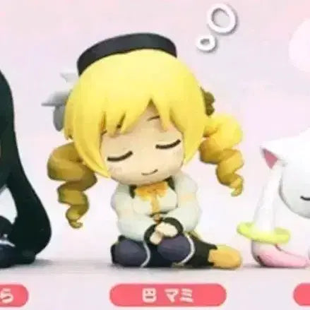 [BUNJANG] Puella Magi Madoka Magica Tomoe Mami Shoulder-Con Gacha Figure (Sealed) / (미개봉) 마법소녀 마도카 마기카 마마마 토모에 마미 어깨쿵 가챠 피규어