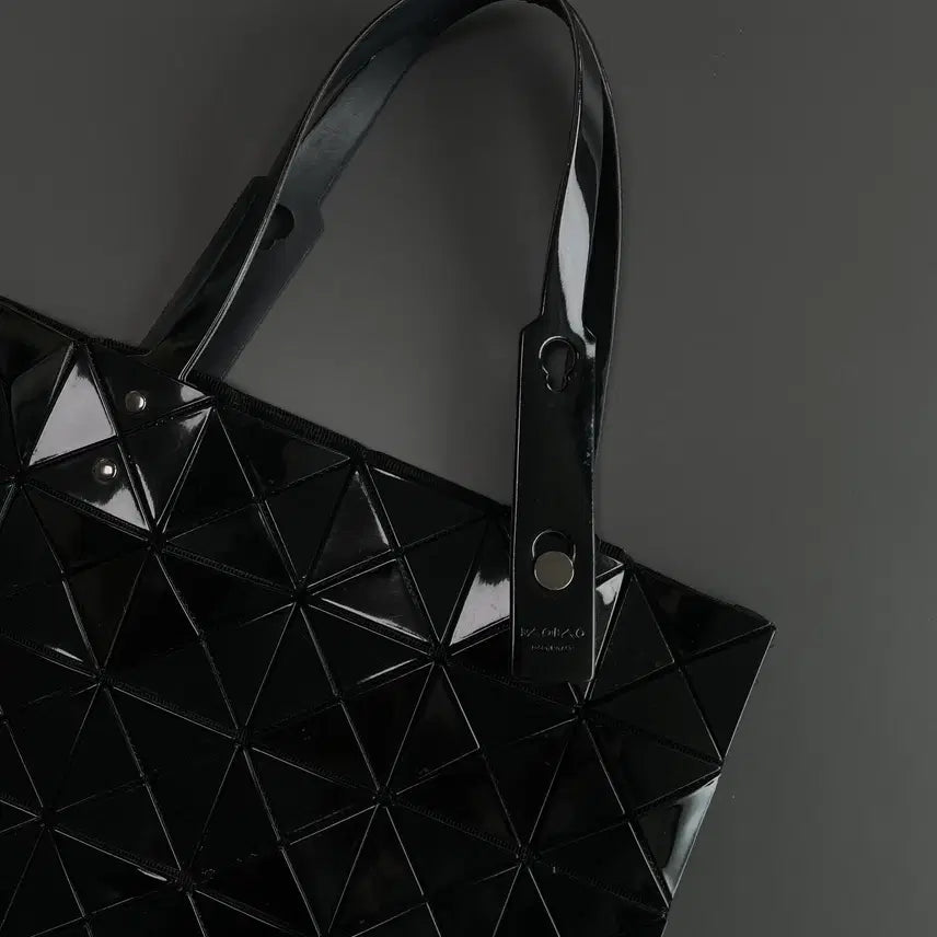 [BUNJANG] Issey Miyake Prism Gloss Tote Bag Black / 이세이미야케 프리즘 글로스 토트백 블랙