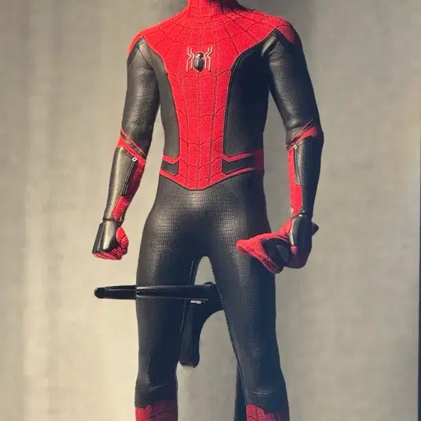 [BUNJANG] Hot Toys Tom Holland Spider-Man Upgraded Suit Figure / 핫토이 톰 홀랜드 스파이더맨 업그레이드 슈트 피규어