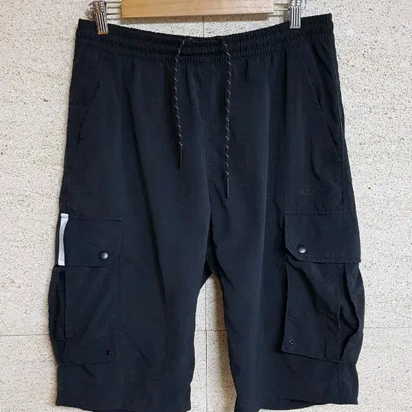 [BUNJANG] Adidas Men's Banding Cargo Shorts (Size L / 32-33 Inch) / 아디다스 남성 밴딩 카고 반바지 32~33인치