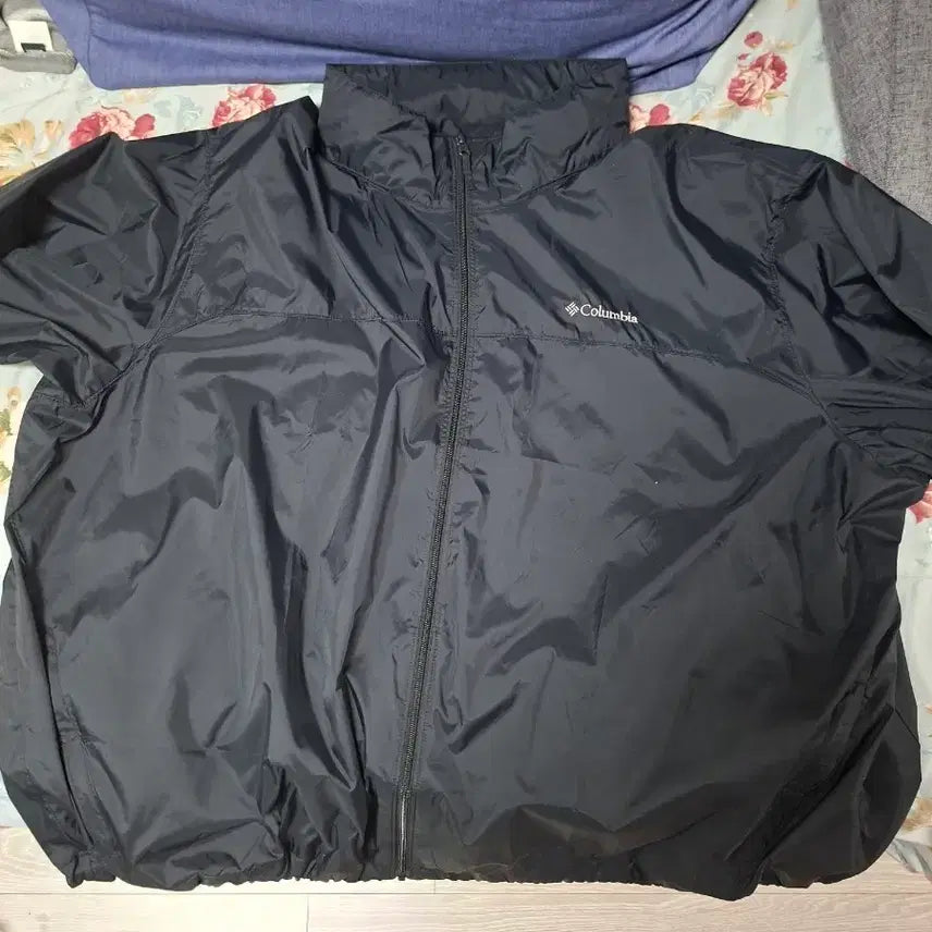 [BUNJANG] Columbia Windbreaker Black 6XL / 컬럼비아 바람막이 6x