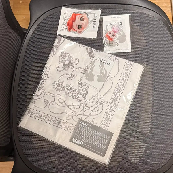 [BUNJANG] Park Jihoon Fan Concert MD Bundle Set Bandana, Grip Tok, Keyring (Sealed) / 일괄) 박지훈 팬콘엠디 미개봉품 반다나, 그립톡, 키링