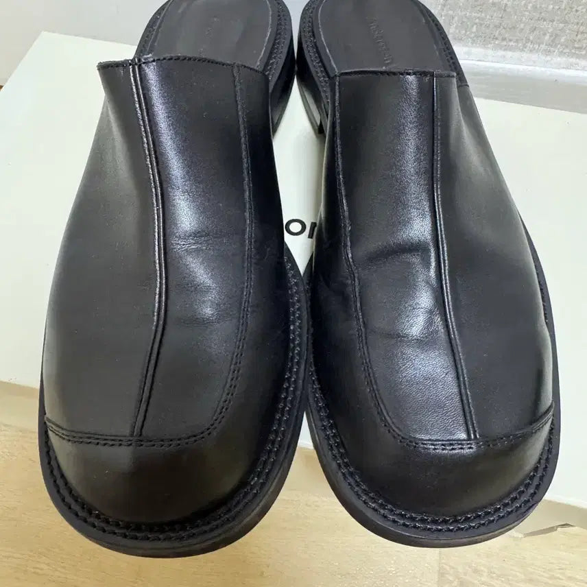 [BUNJANG] Andersson Bell Ruben Mule Slip-on / [270] 앤더슨벨 루벤 뮬 슬립온 aaa261m(BLACK)