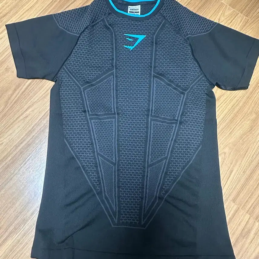 [BUNJANG] Gymshark Onyx V1 T-Shirt Medium / 짐샤크 오닉스V1 반팔 M사이즈
