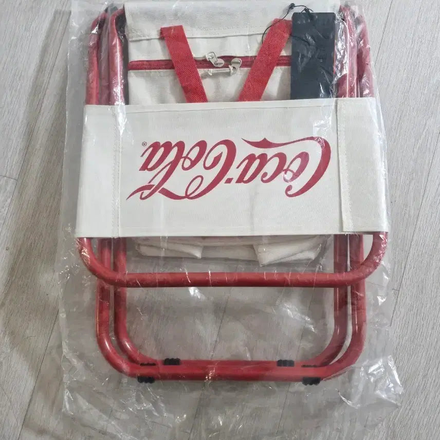 [BUNJANG] Coca-Cola Folding Camping Chair / 코카콜라 캠핑 체어