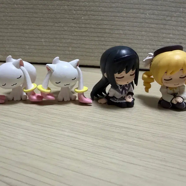 [BUNJANG] Puella Magi Madoka Magica Homura Akemi Mami Tomoe Kyubey Shoulder Plush / 마법소녀 마도카 마기카 어깨쿵 호무라 마미 큐베2
