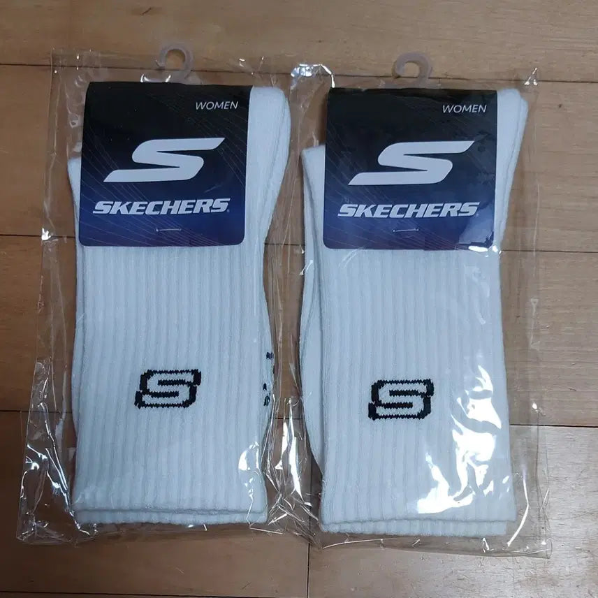[BUNJANG] Skechers Women's Long Socks 2-Pair Pack White / 스케쳐스 여성 장목 양말 2켤레 흰색 흰양말