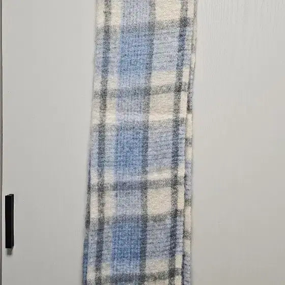 [BUNJANG] Blue Plaid Scarf with Tassels / 체크 머플러 블루